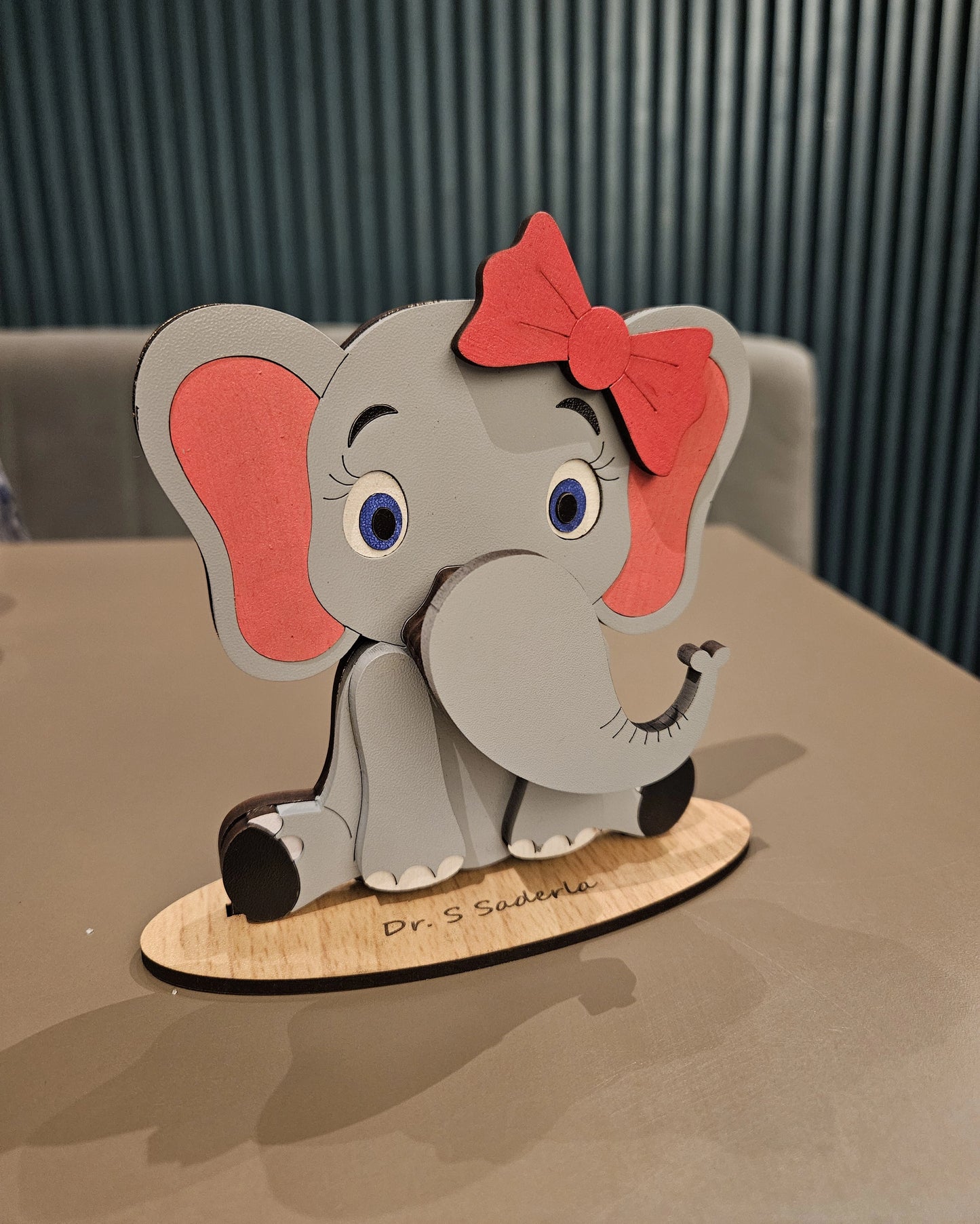 🐘 Baby Jambo The Spec Keeper — Personalized Wooden Elephant Eyeglass Stand