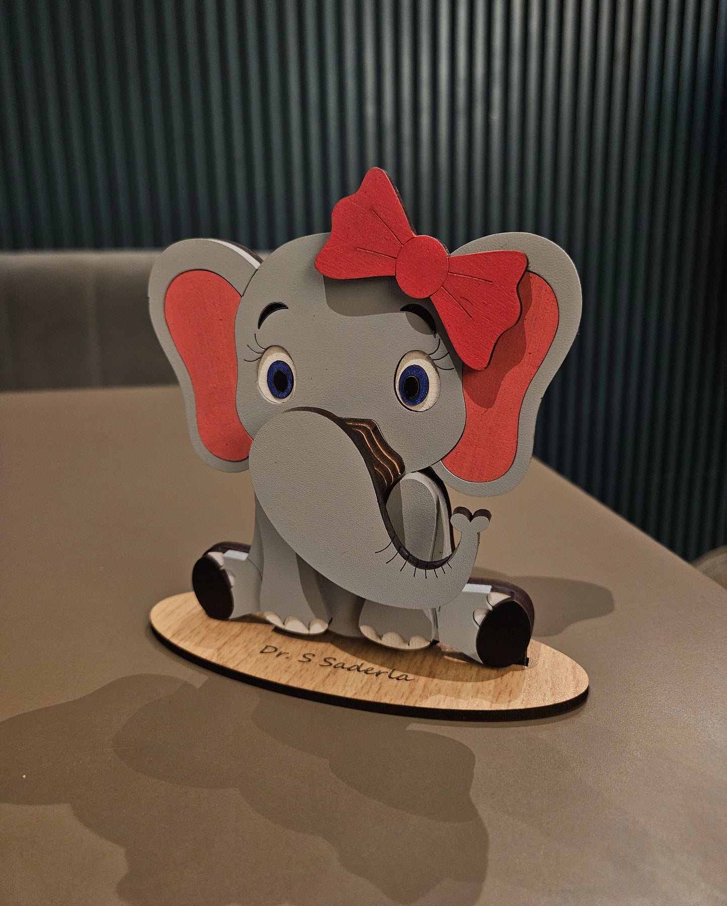 🐘 Baby Jambo The Spec Keeper — Personalized Wooden Elephant Eyeglass Stand