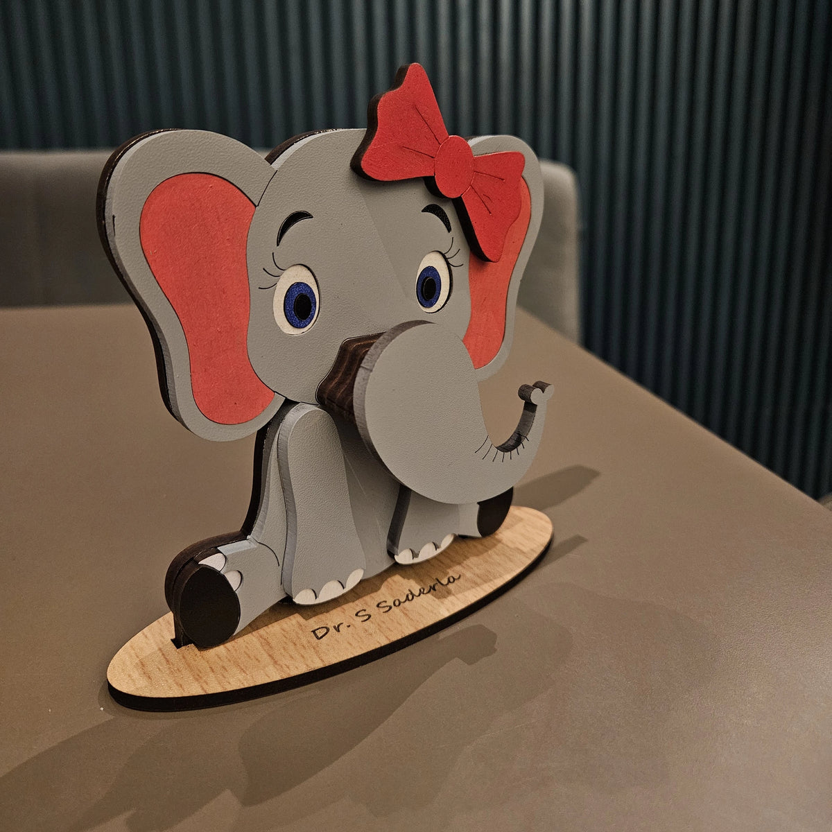 🐘 Baby Jambo The Spec Keeper — Personalized Wooden Elephant Eyeglass Stand