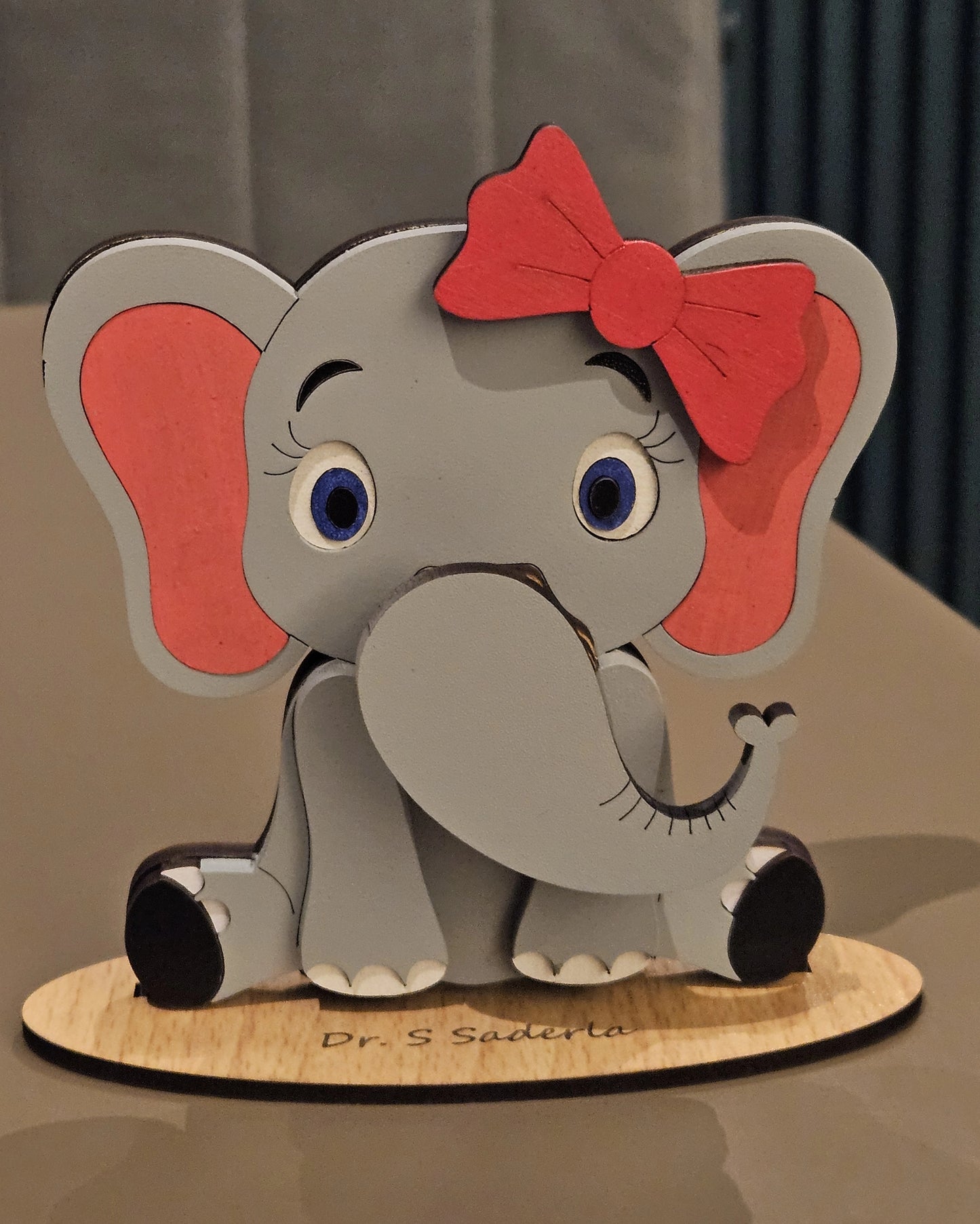 🐘 Baby Jambo The Spec Keeper — Personalized Wooden Elephant Eyeglass Stand