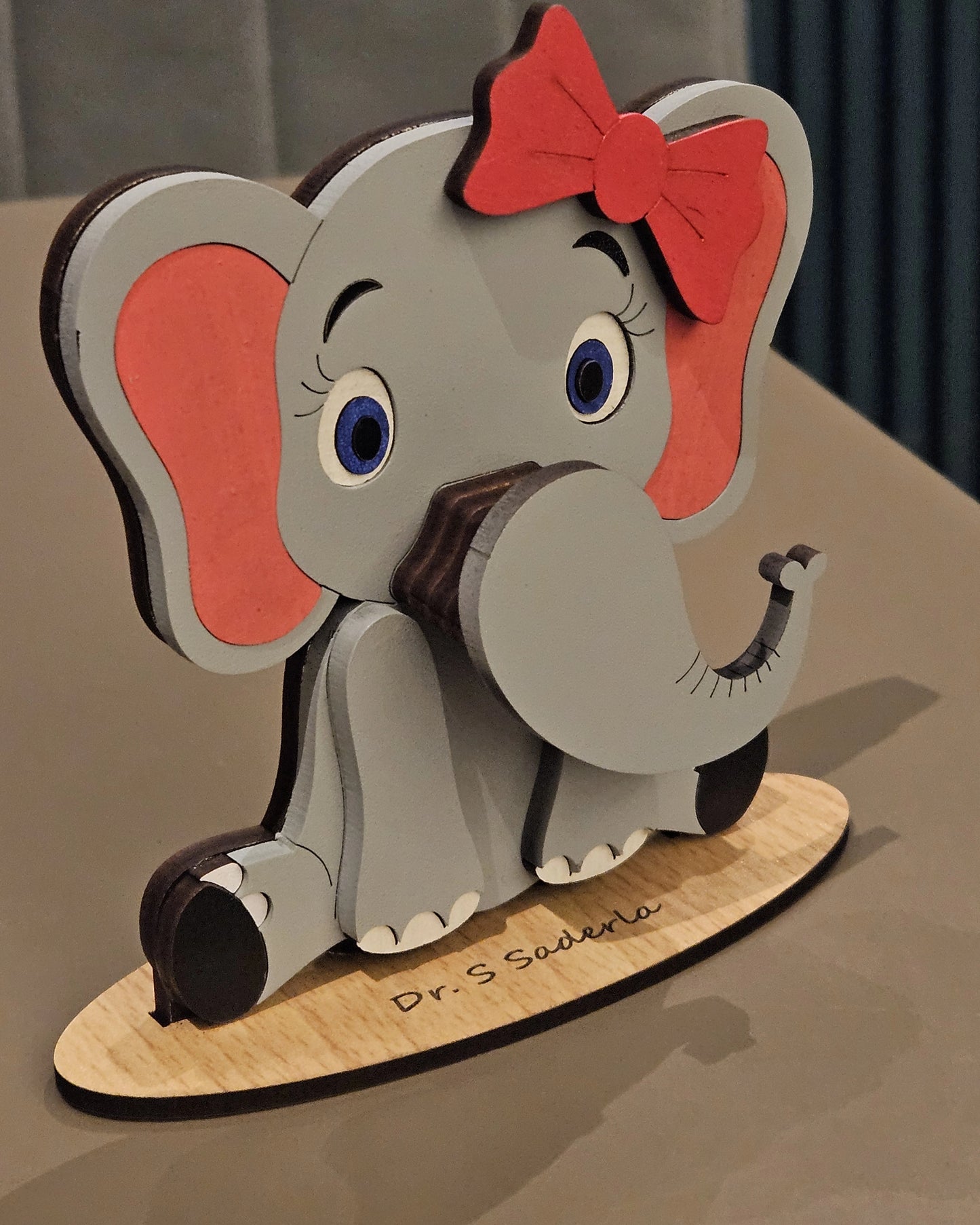 🐘 Baby Jambo The Spec Keeper — Personalized Wooden Elephant Eyeglass Stand